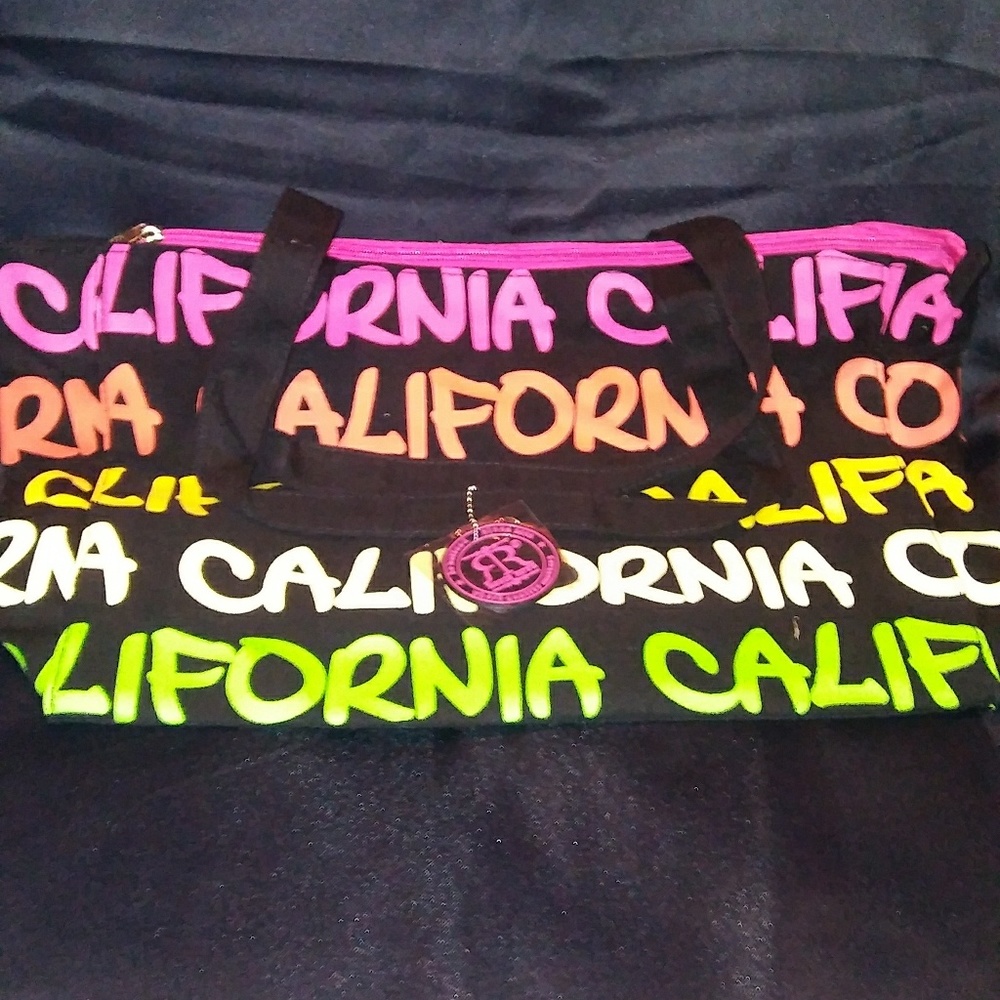 Robin Ruth - Picture 1 of 2